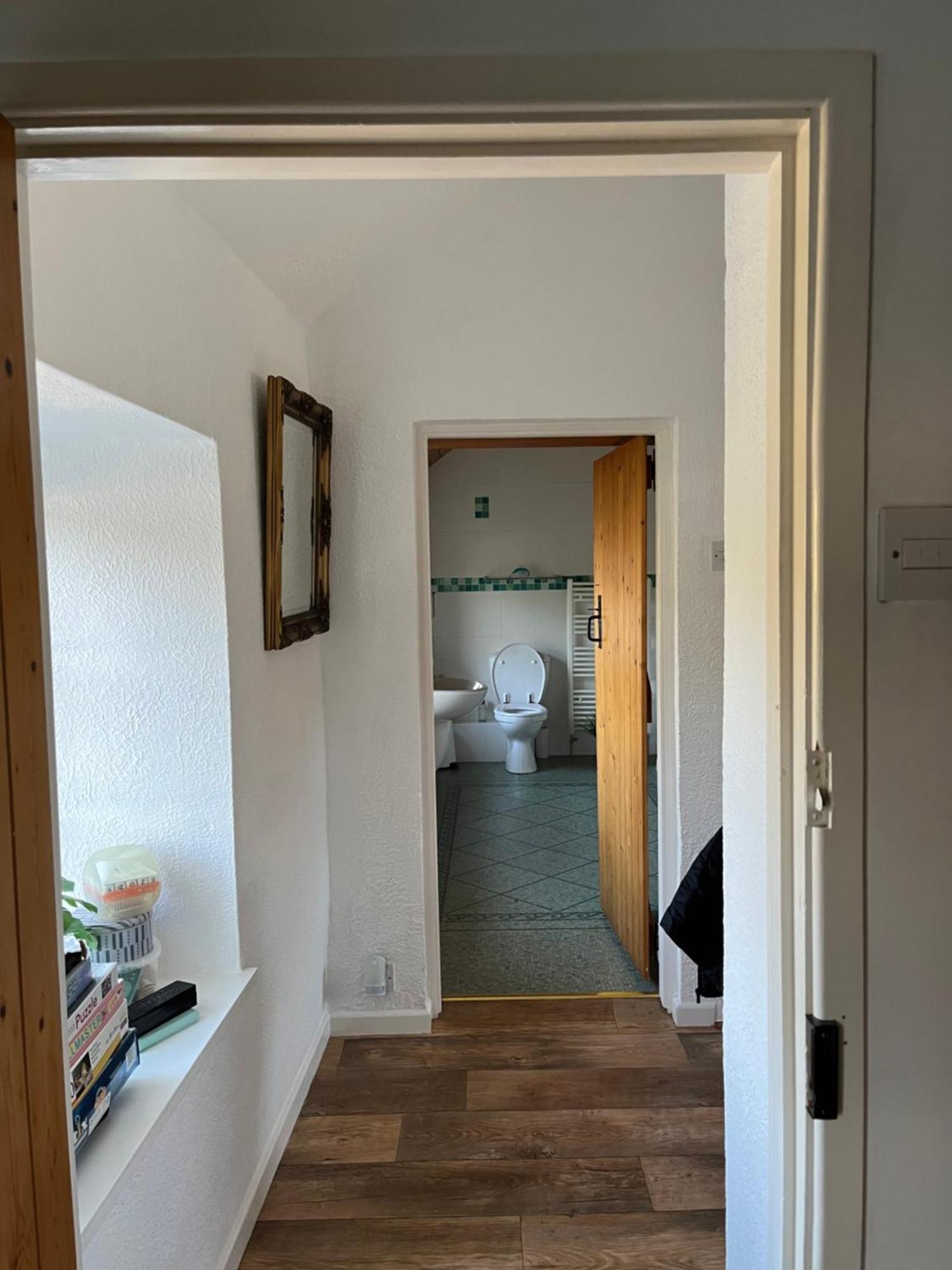 ラーン Old Mill House Bed & Breakfast エクステリア 写真