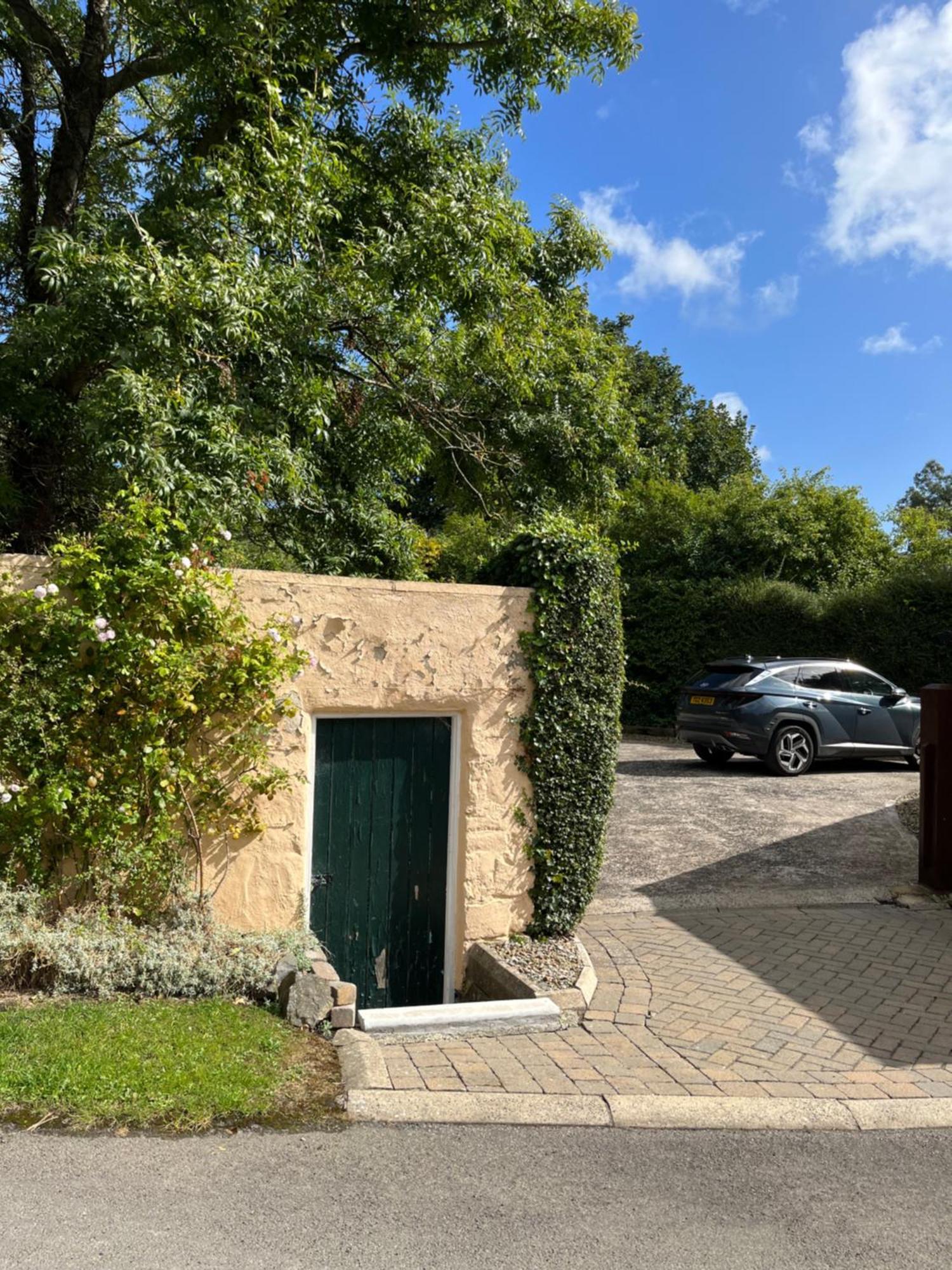 ラーン Old Mill House Bed & Breakfast エクステリア 写真